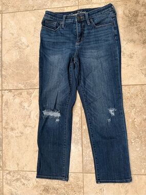 Universal Thread Women's Dark Blue Straight Leg Distressed Jeans
